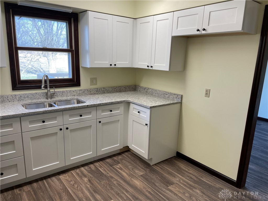 1845 Troy Urbana Road Troy, OH 45373 - Photo 3 of 13 Gallery Image 3