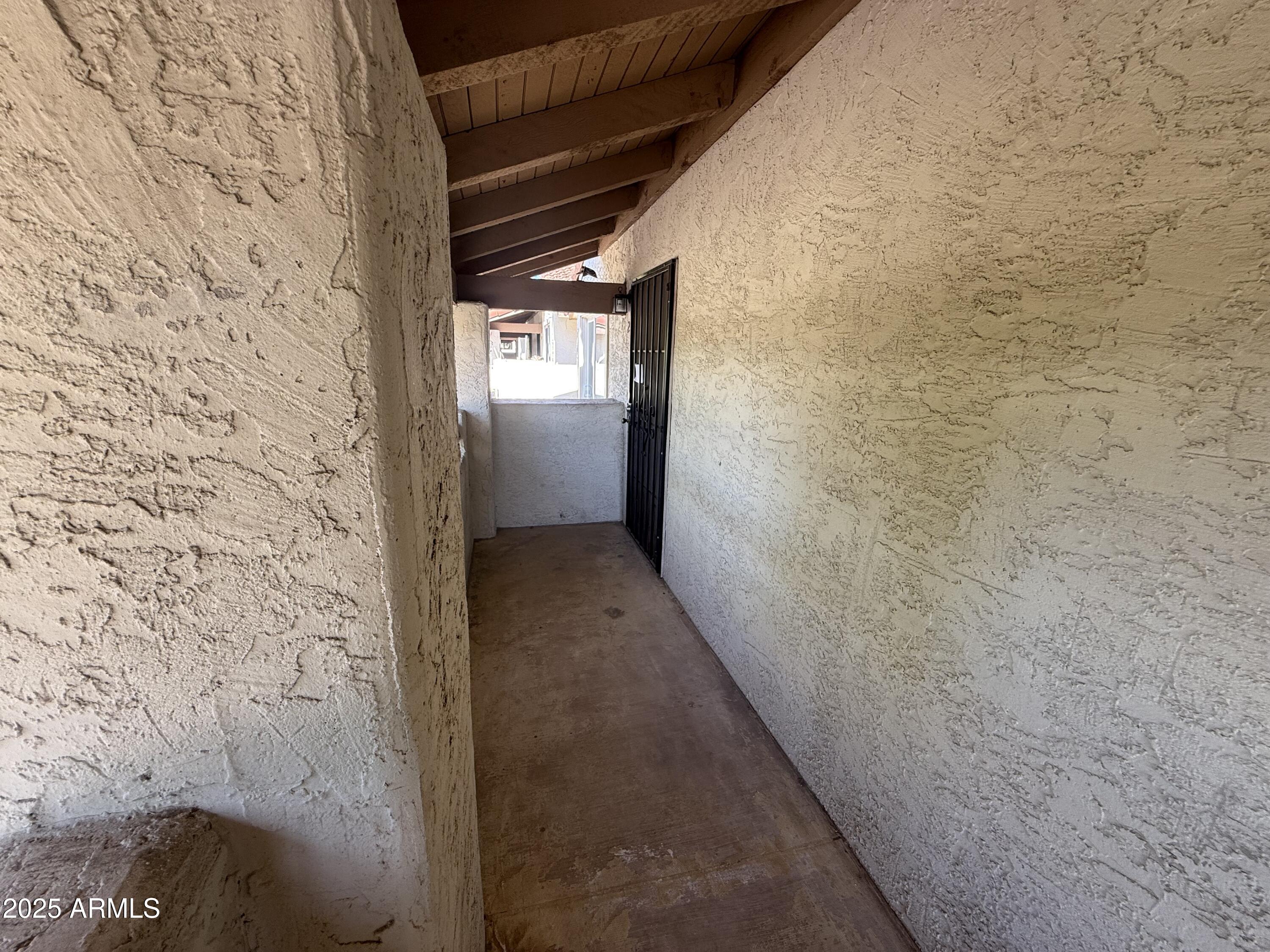 8801 North 8th Street, Unit 203 Phoenix, AZ 85020 - Photo 25 of 29 a view of a bathroom