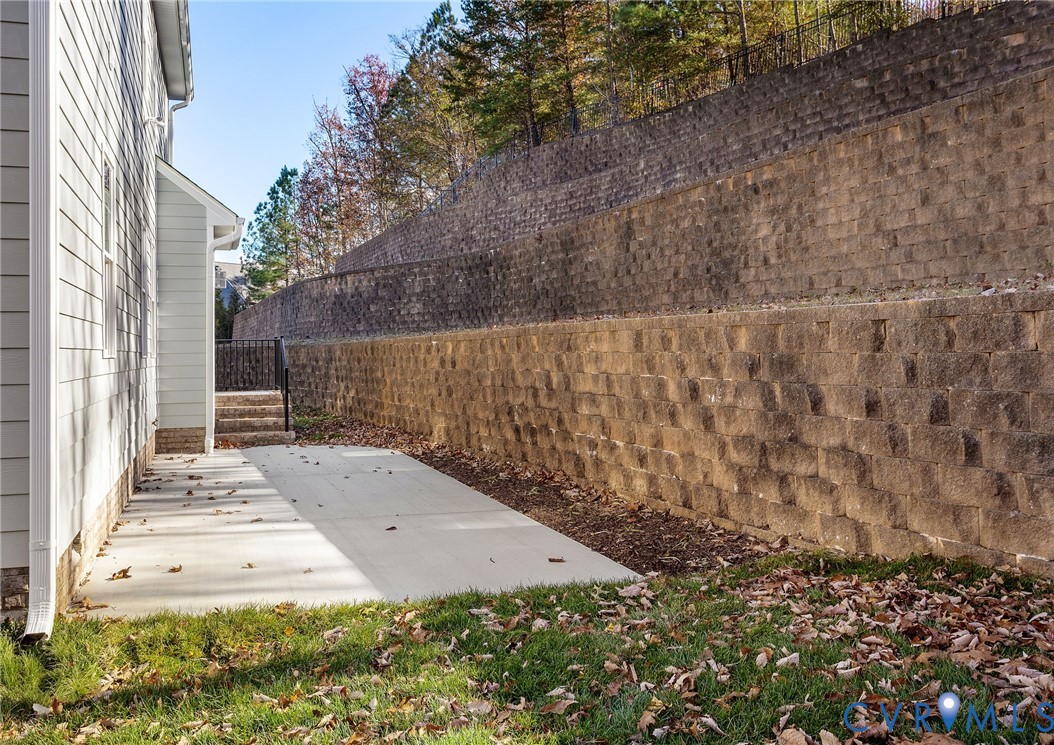 3107 Handley Road Midlothian, VA 23113 - Photo 44 of 50 a view of a backyard