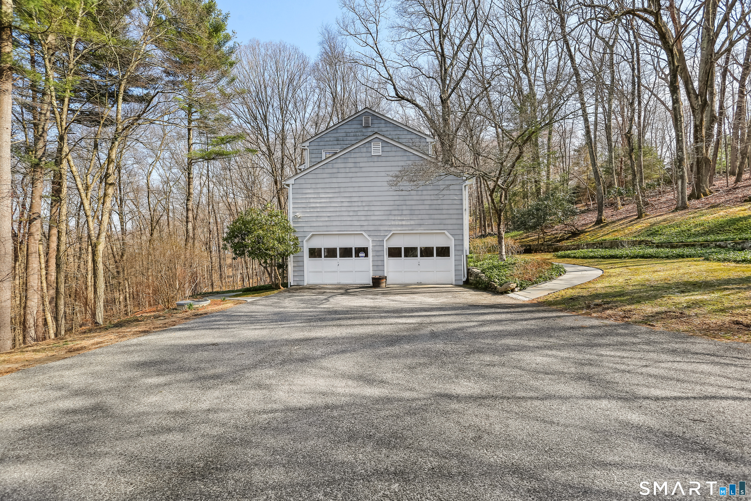 268 Umpawaug Road Redding, CT 06896 - Photo 27 of 30 Ample parking in paved driveway