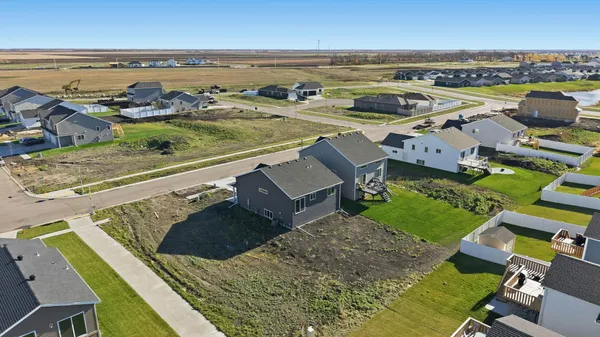 $388,834 | 6713 Samuel Drive, Horace, ND 58047