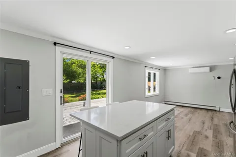 $749,990 | 26 Halfcircle Drive, Holbrook, NY 11741