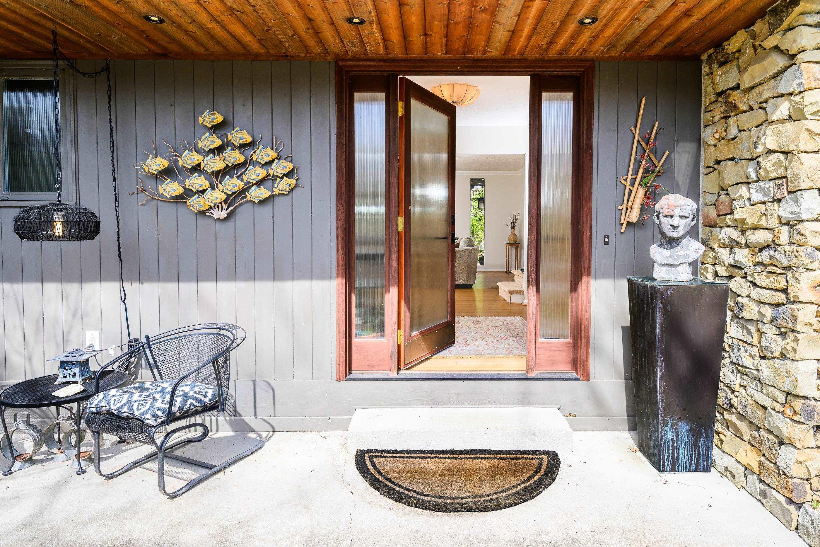 2321 East Rechter Road Bloomington, IN 47401 - Photo 2 of 36