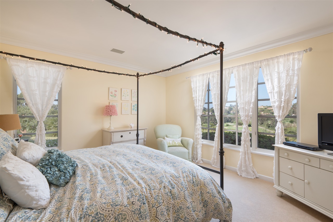 8210 St Andrews Road Rancho Santa Fe, CA 92067 - Photo 17 of 25 Gallery Image 17