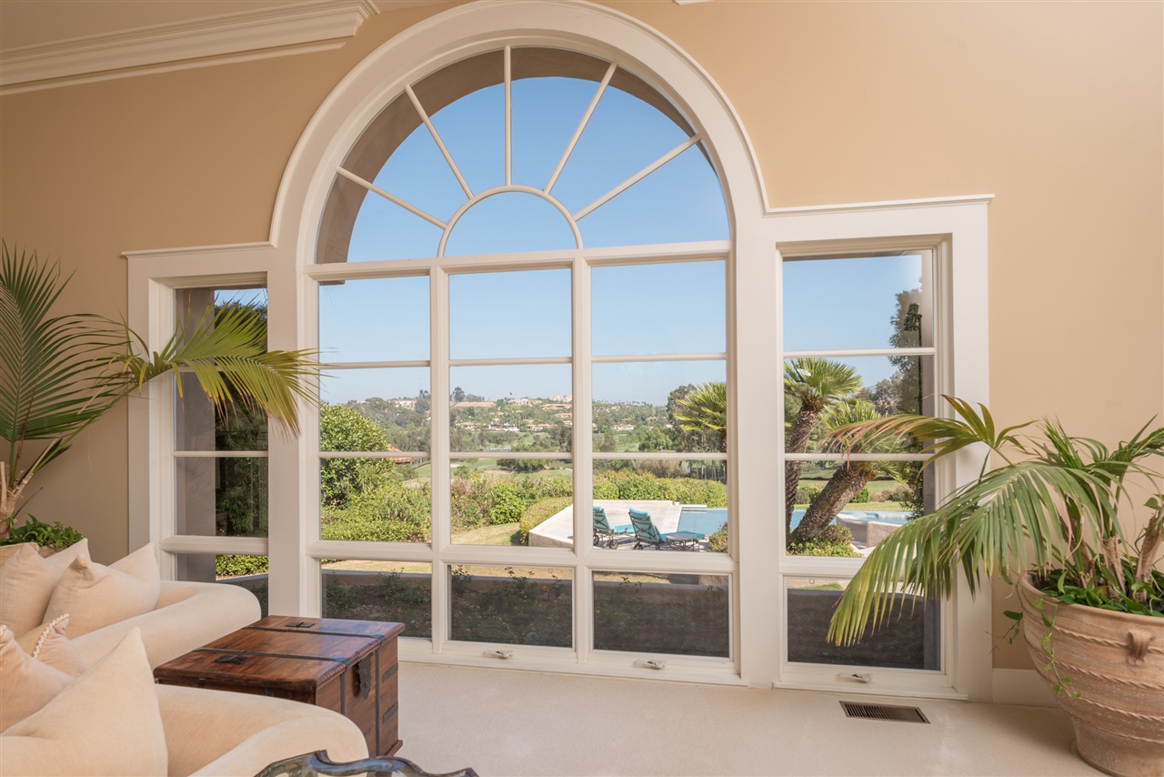 8210 St Andrews Road Rancho Santa Fe, CA 92067 - Photo 5 of 25 Gallery Image 5