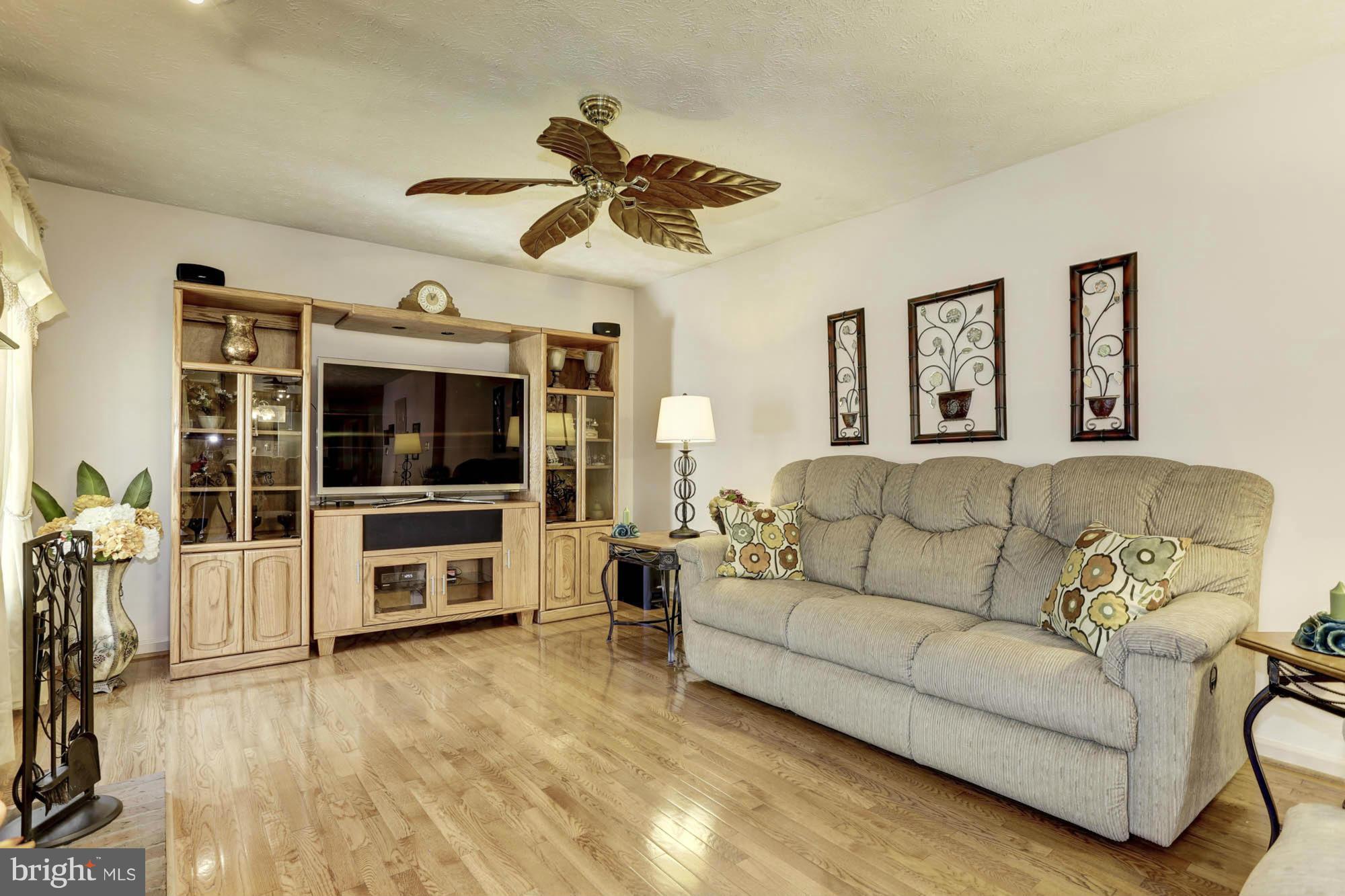 8408 Triple Crown Road Bowie, MD 20715 - Photo 13 of 30 Family Room