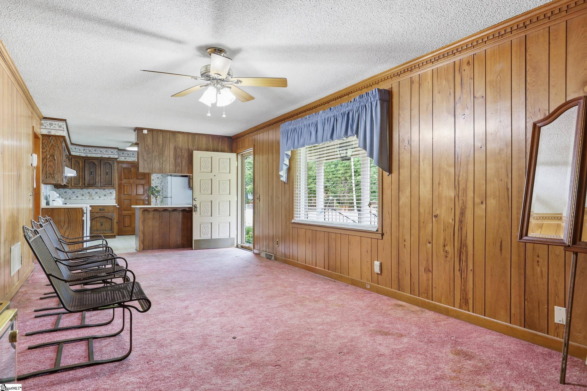 2401 Old Easley Bridge Road Greenville, SC 29611 - Photo 15 of 37