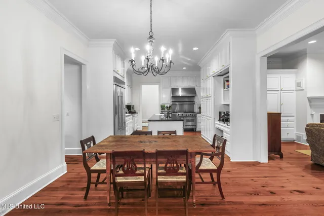 $1,150,000 | 169 Pine Hill Drive, Brandon, MS 39042