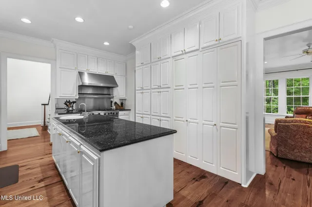 $1,150,000 | 169 Pine Hill Drive, Brandon, MS 39042