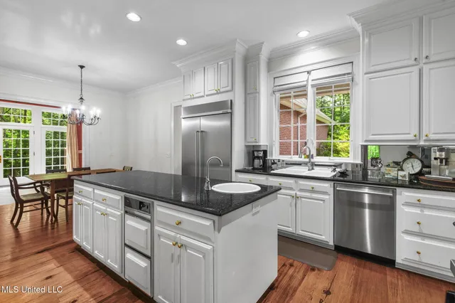 $1,150,000 | 169 Pine Hill Drive, Brandon, MS 39042