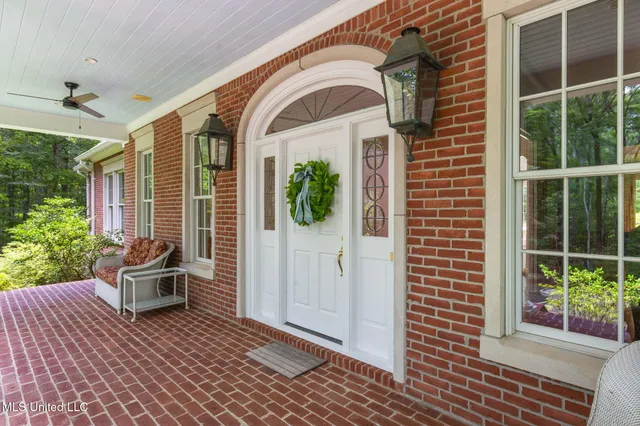 $1,150,000 | 169 Pine Hill Drive, Brandon, MS 39042