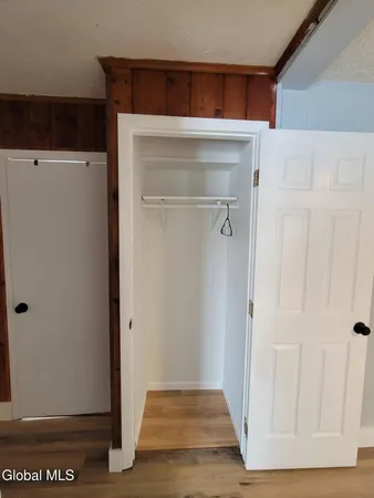 $1,200 | 827 Highway 9, Unit 6, Schroon, NY 12870