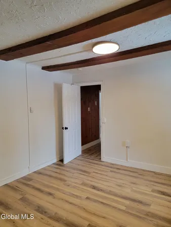 $1,200 | 827 Highway 9, Unit 6, Schroon, NY 12870