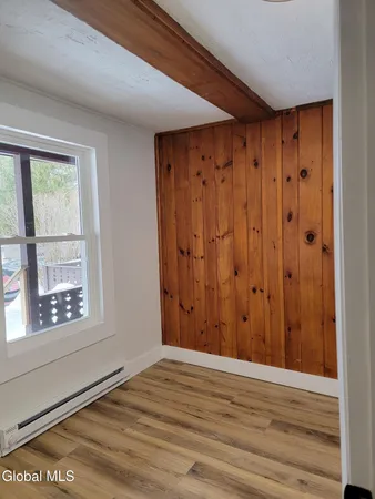 $1,200 | 827 Highway 9, Unit 6, Schroon, NY 12870