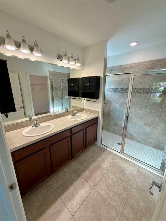 4529 Lake Russell Road Kissimmee, FL 34746 - Photo 25 of 30
