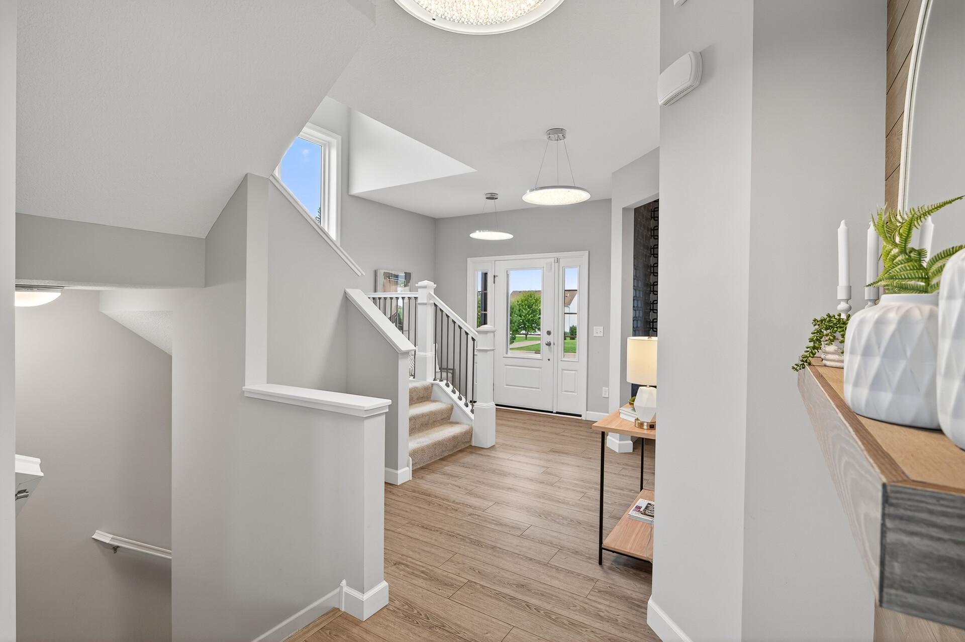 5366 Pine Island Road Woodbury, MN 55129 - Photo 13 of 106