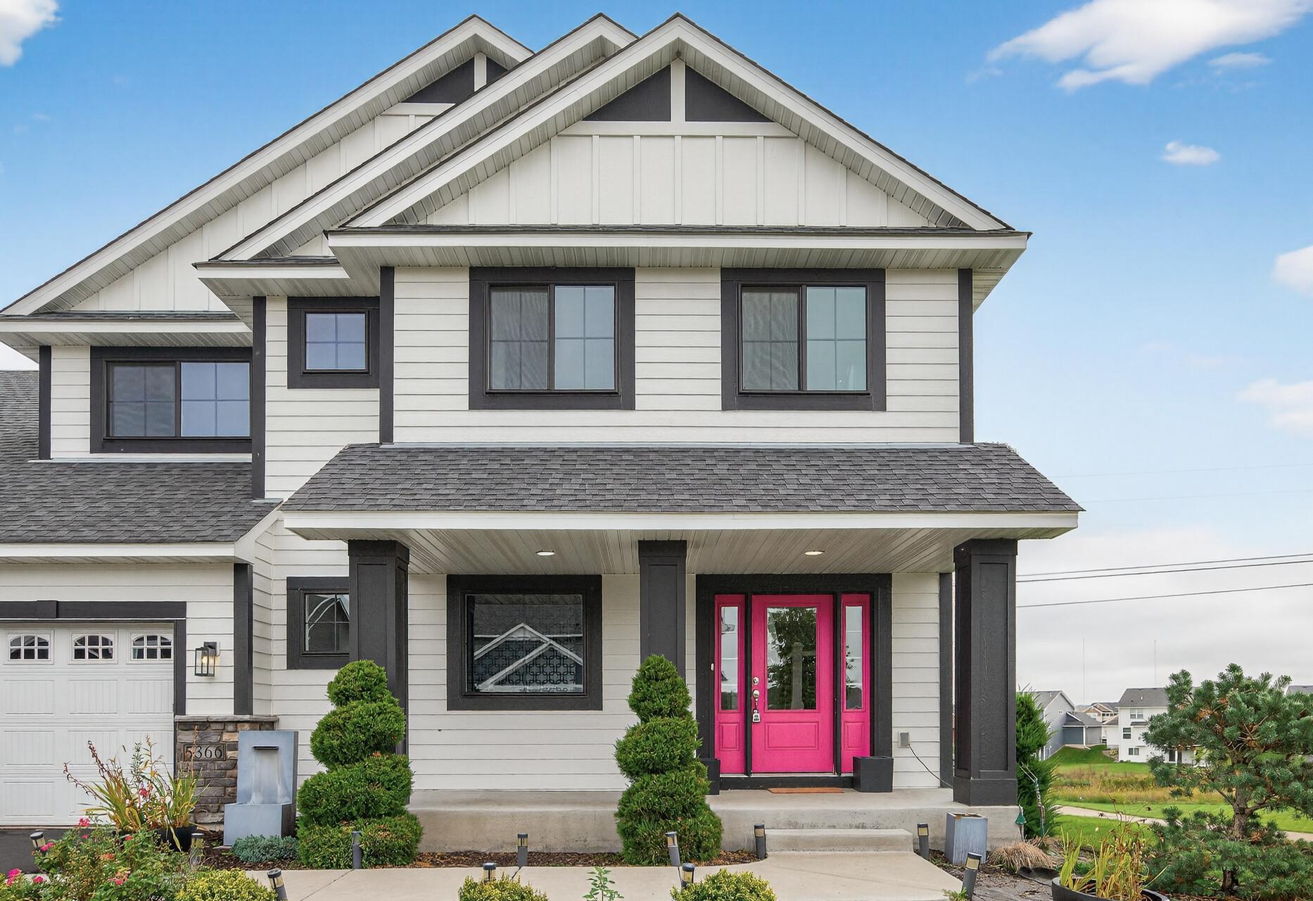 5366 Pine Island Road Woodbury, MN 55129 - Photo 2 of 106