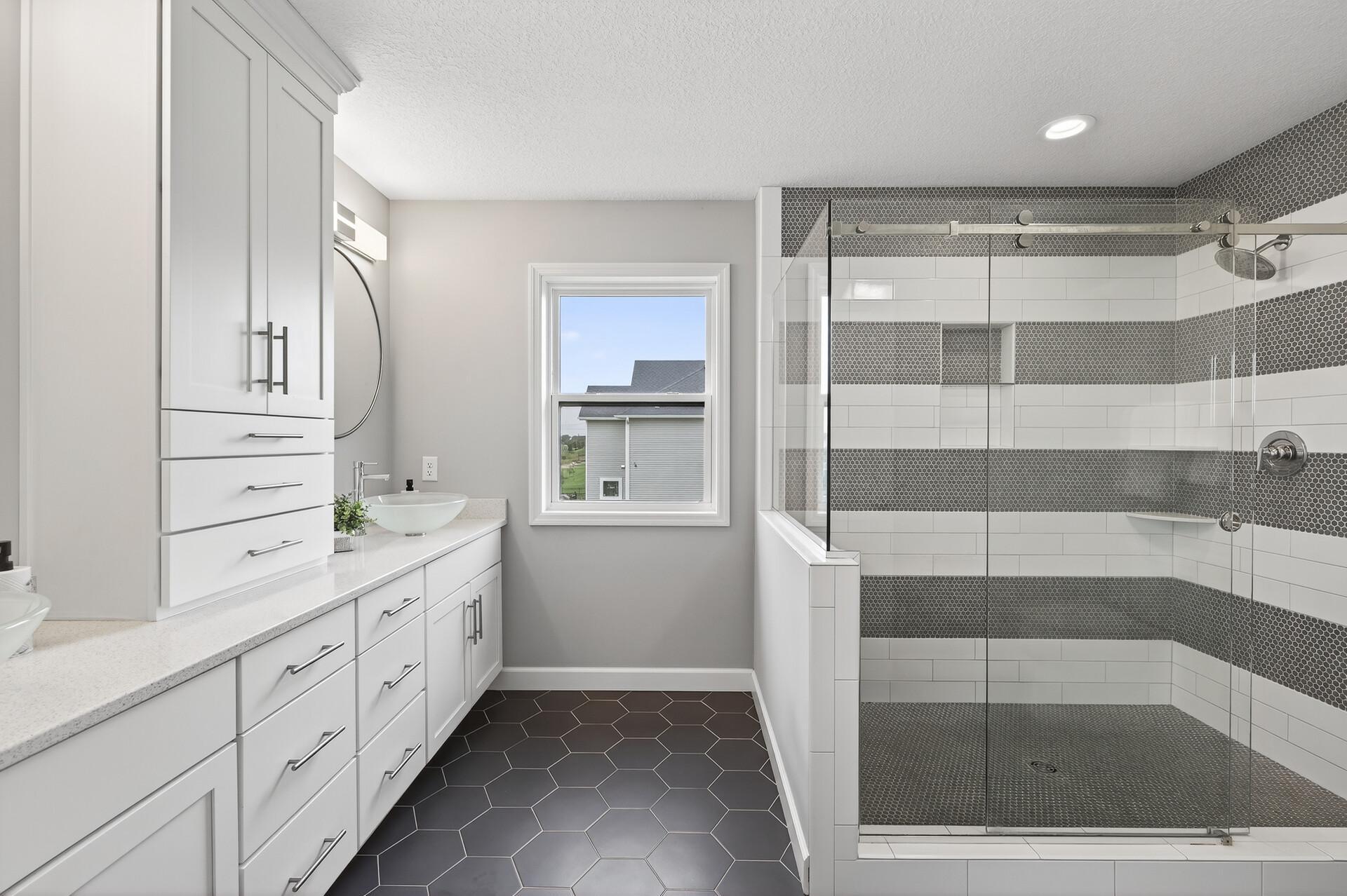 5366 Pine Island Road Woodbury, MN 55129 - Photo 47 of 106