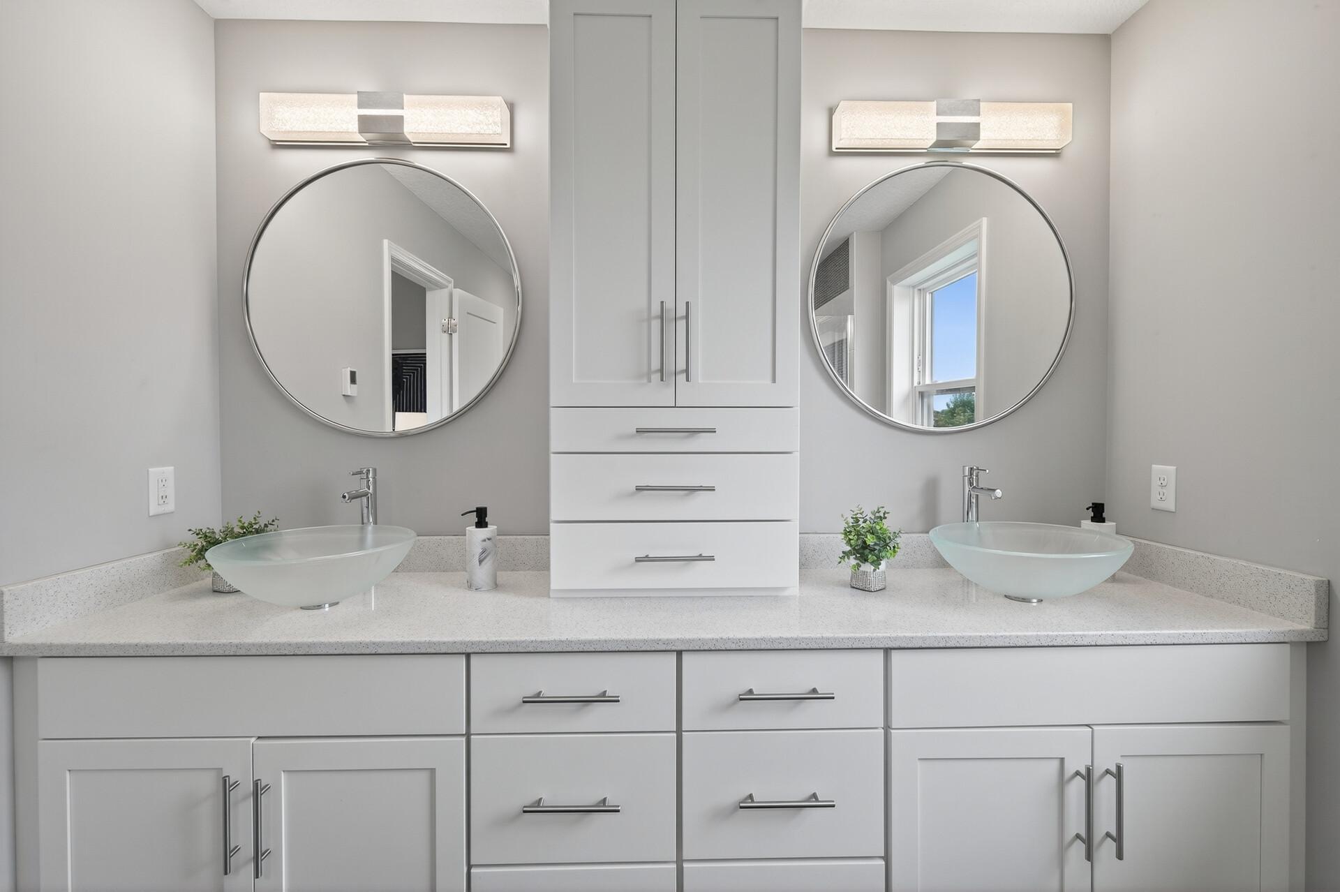 5366 Pine Island Road Woodbury, MN 55129 - Photo 48 of 106