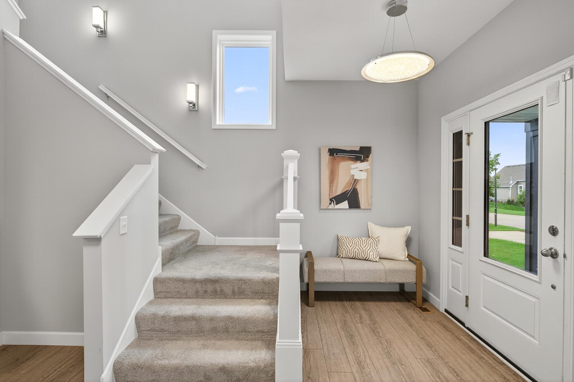 5366 Pine Island Road Woodbury, MN 55129 - Photo 7 of 106