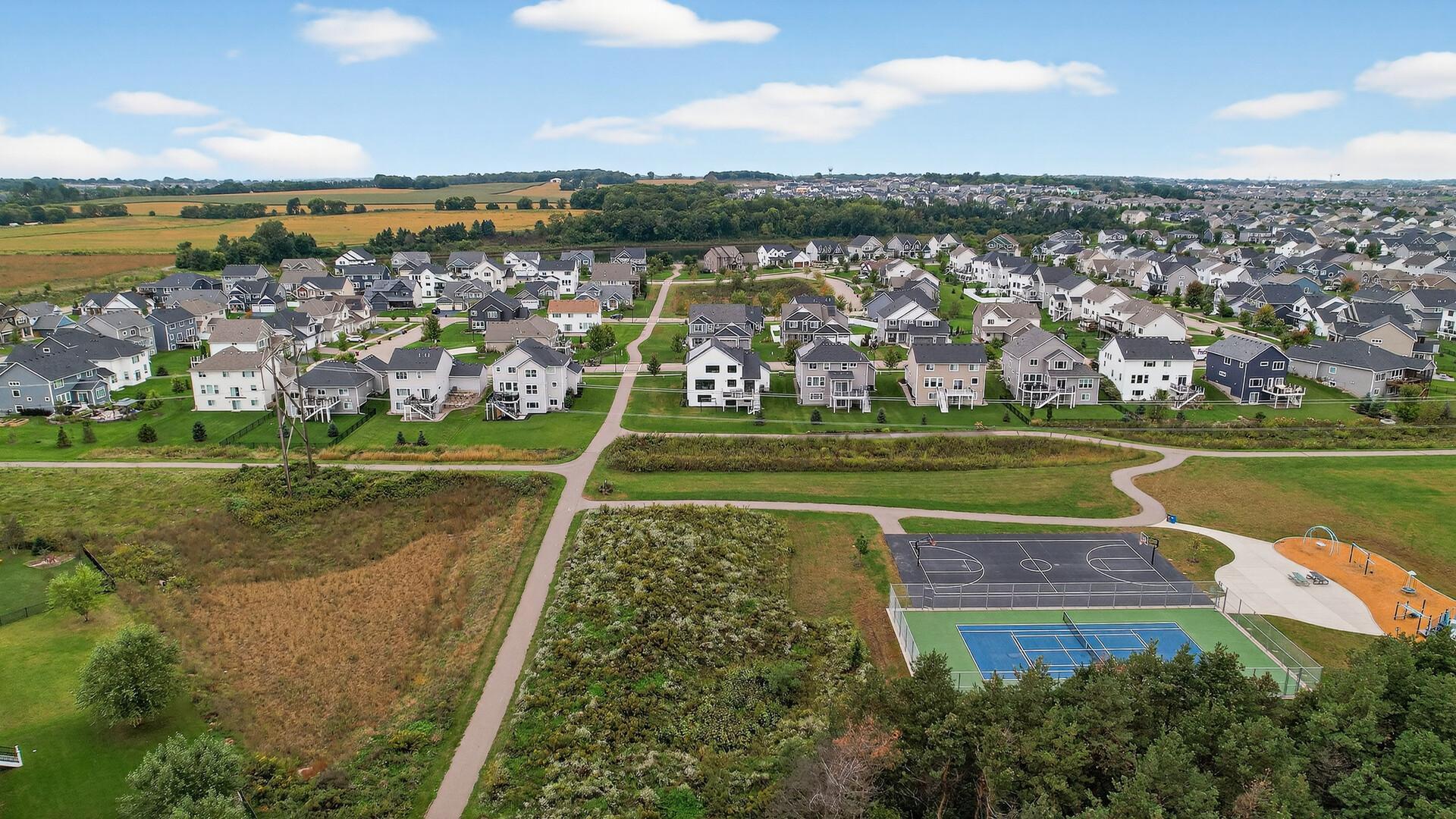 5366 Pine Island Road Woodbury, MN 55129 - Photo 97 of 106