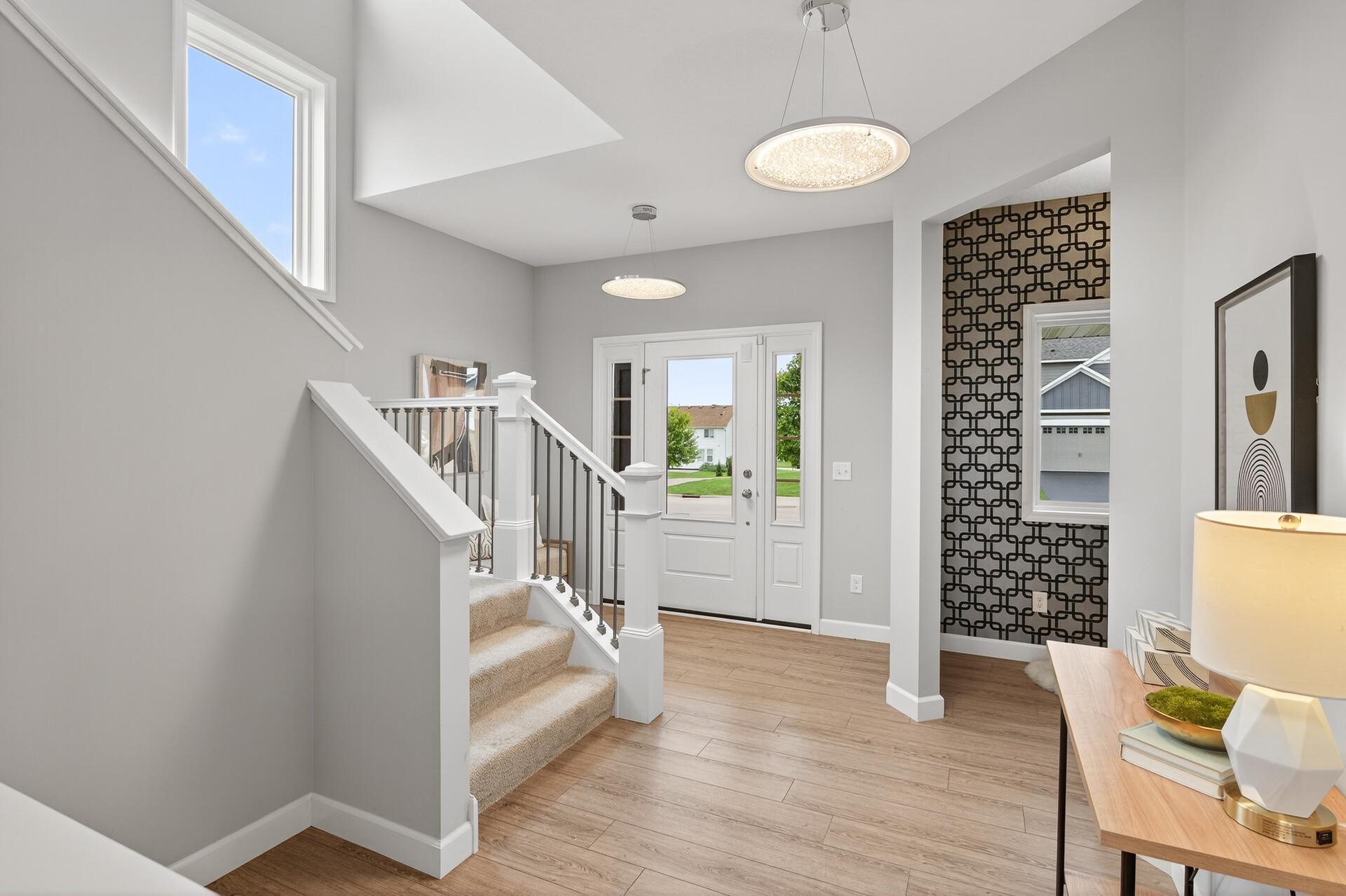 5366 Pine Island Road Woodbury, MN 55129 - Photo 10 of 106