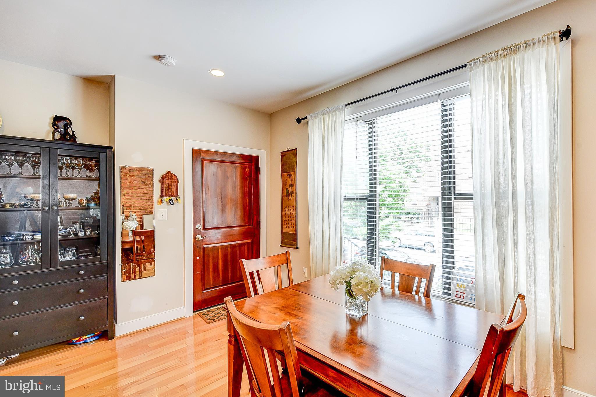 2444 Ontario Road Northwest, Unit 2 Washington, DC 20009 - Photo 2 of 25 Interior (General)