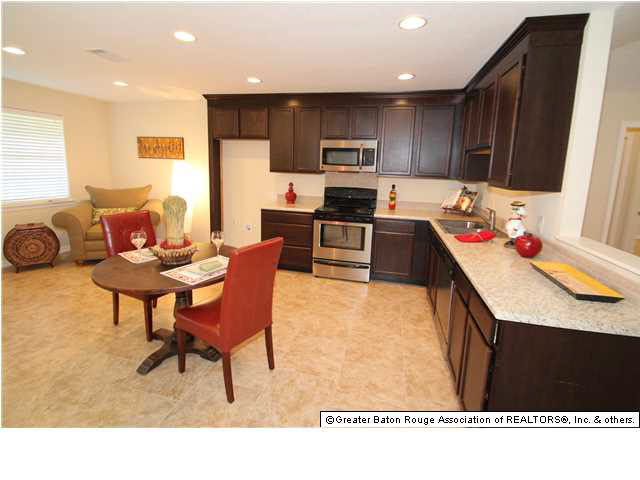 7841 Director Drive Baton Rouge, LA 70817 - Photo 4 of 11 Gallery Image 4