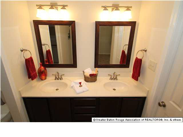 7841 Director Drive Baton Rouge, LA 70817 - Photo 7 of 11 Gallery Image 7
