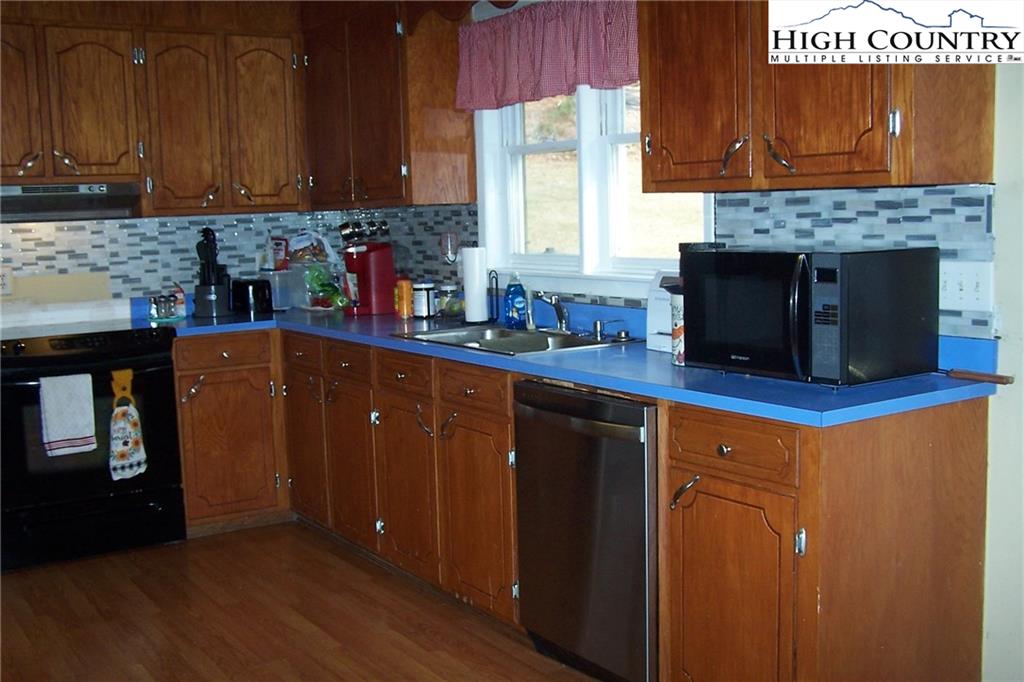4614 Meat Camp Road Todd, NC 28684 - Photo 17 of 23 Gallery Image 17