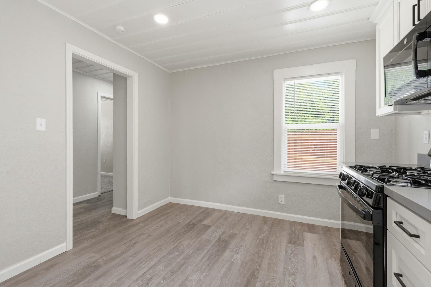 112 Fairview Street Modesto, CA 95354 - Photo 28 of 46