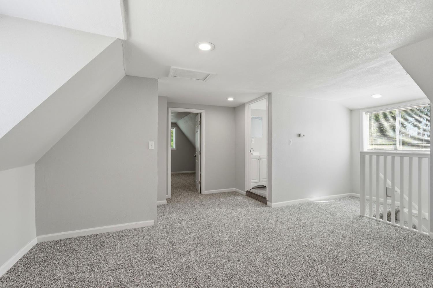 112 Fairview Street Modesto, CA 95354 - Photo 9 of 46