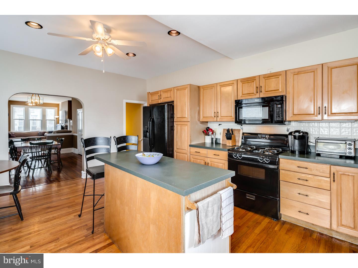 441 Roxborough Avenue Philadelphia, PA 19128 - Photo 7 of 20 Gallery Image 7