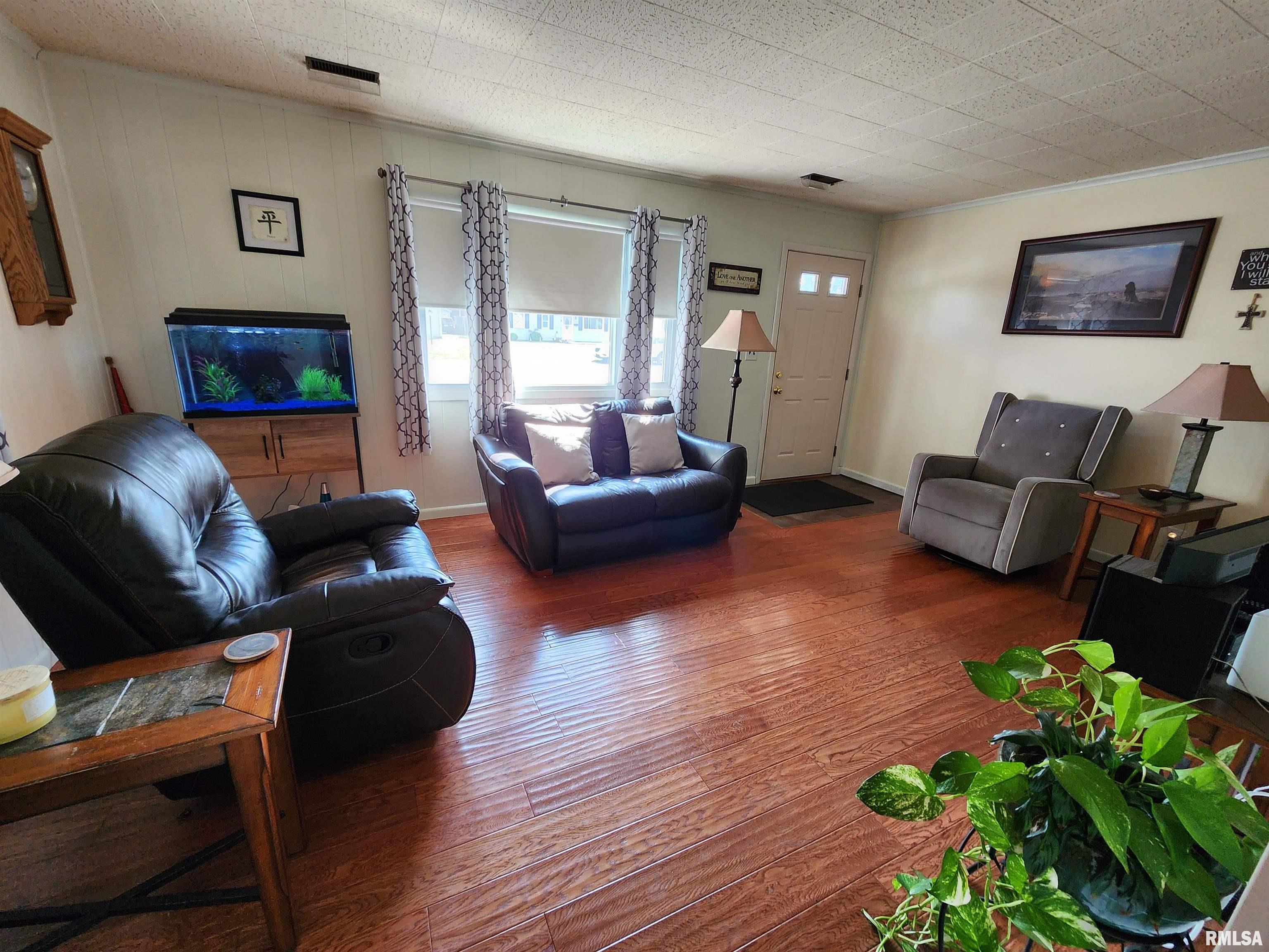 1645 North 21st Street Springfield, IL 62702 - Photo 4 of 22