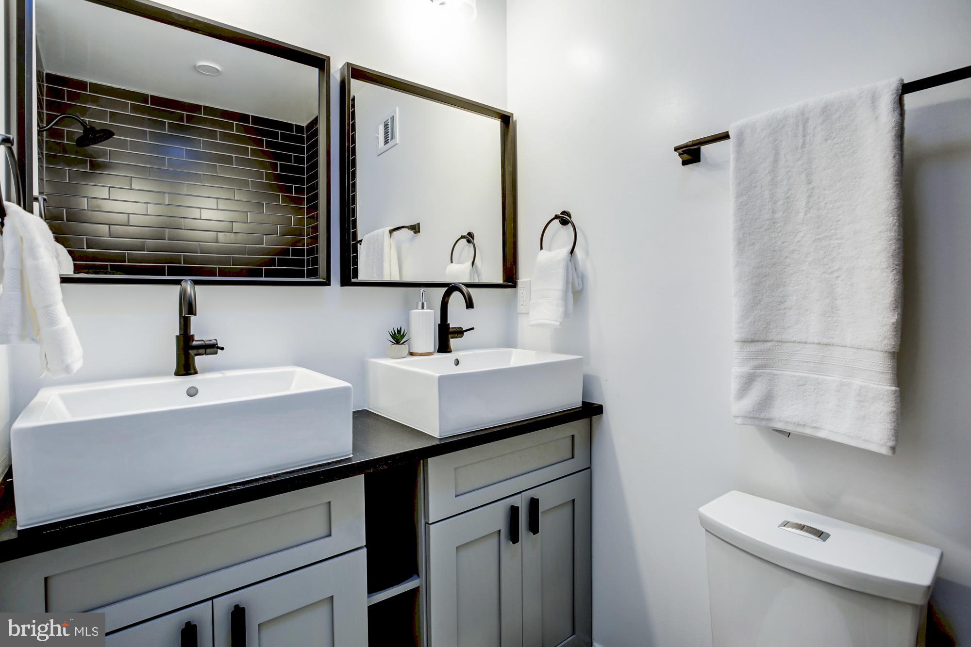 731 18th Street Northeast, Unit 2 Washington, DC 20002 - Photo 12 of 16 2nd full bath