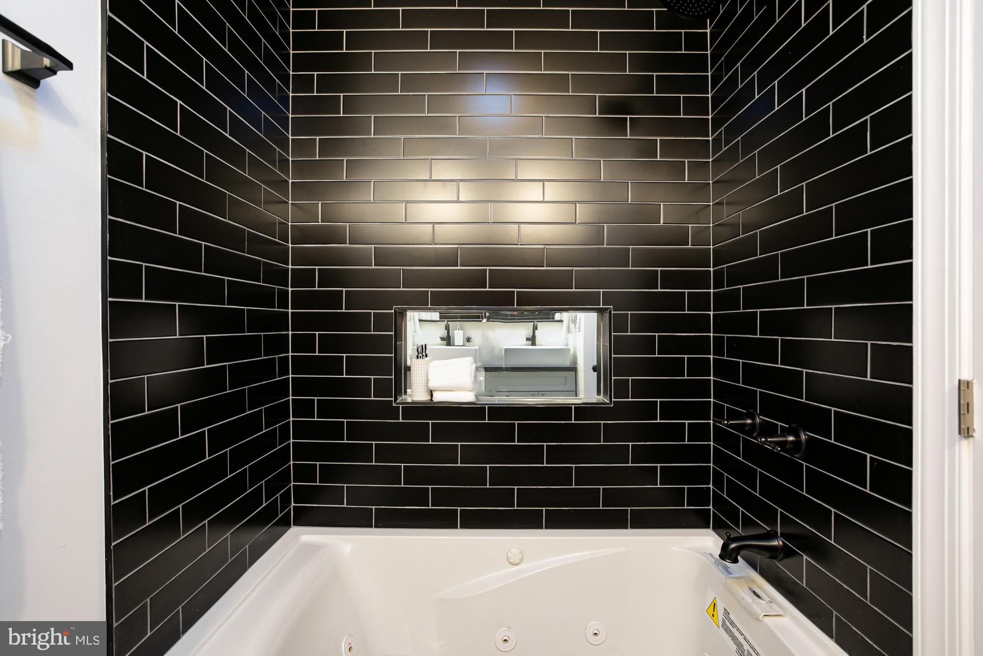 731 18th Street Northeast, Unit 2 Washington, DC 20002 - Photo 13 of 16