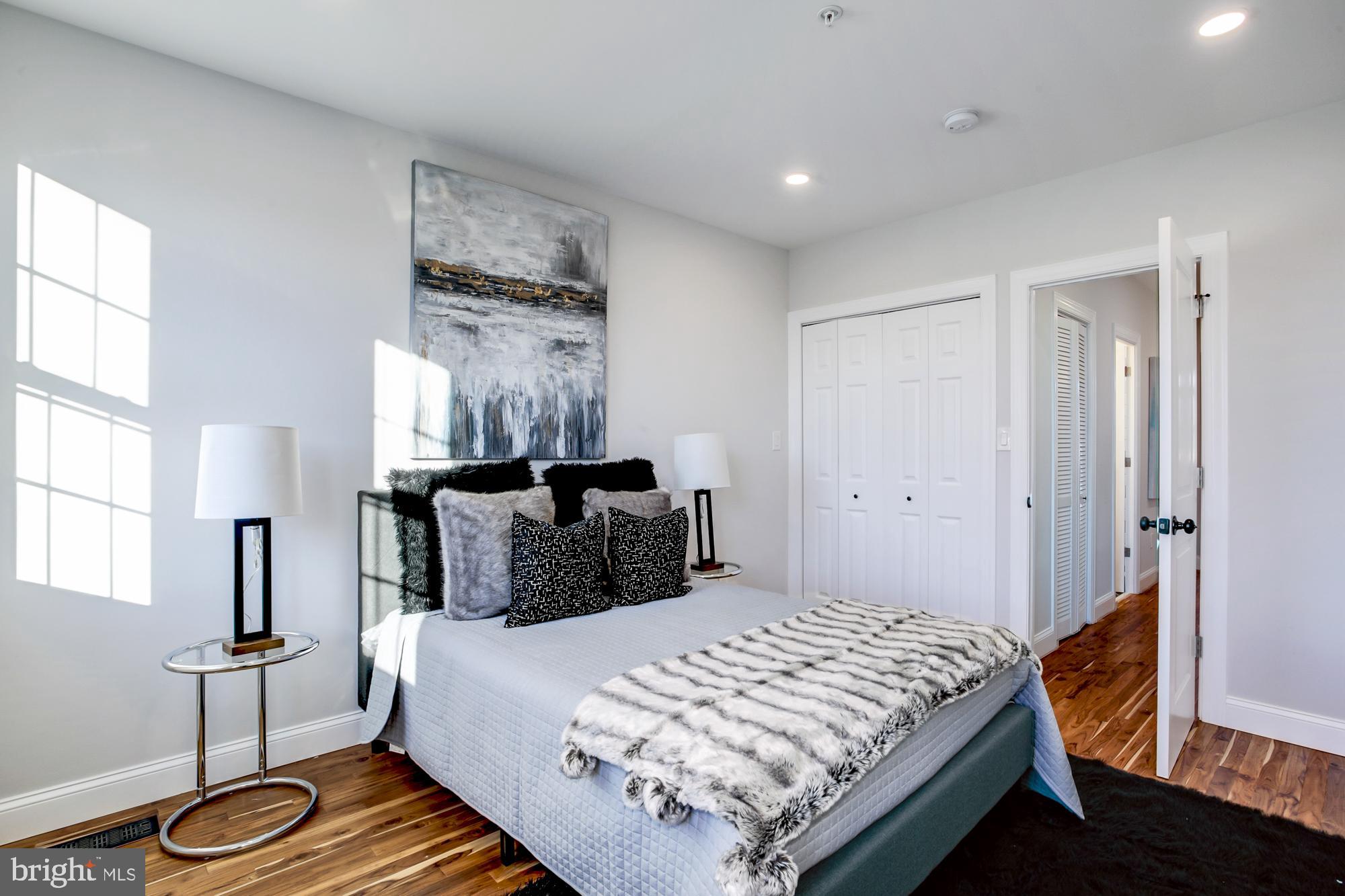 731 18th Street Northeast, Unit 2 Washington, DC 20002 - Photo 7 of 16