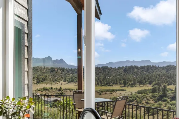 $995,000 | 767 Henry's Lake Drive, Chromo, CO 81128