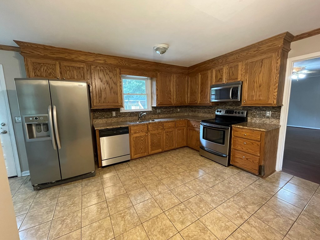 6 Fern Court Sumter, SC 29150 - Photo 8 of 30