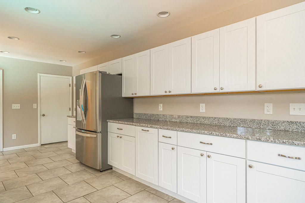 4023 Upham Road Dayton, OH 45429 - Photo 10 of 45 Gallery Image 10