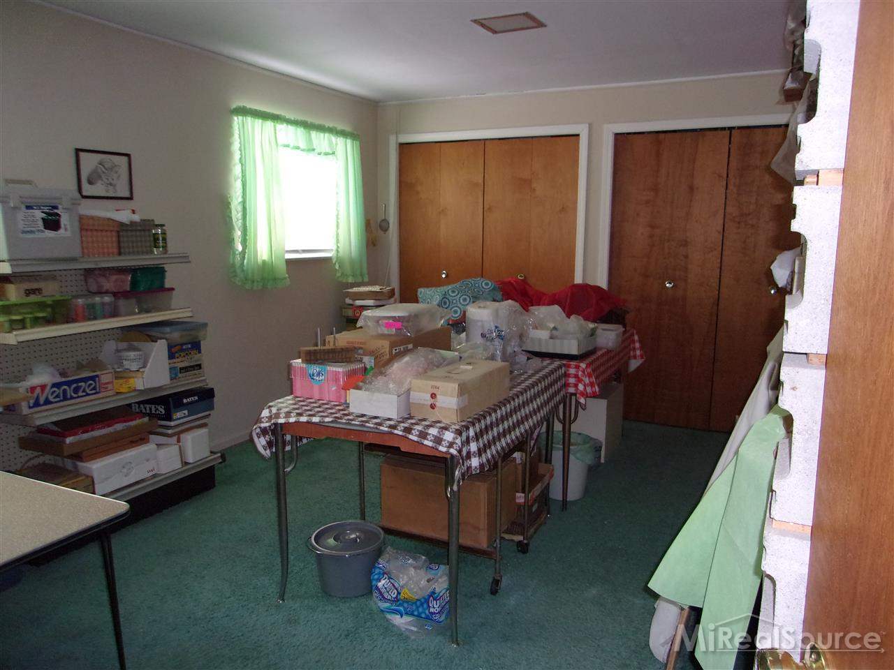 8668 Marsh Road Algonac, MI 48001 - Photo 13 of 15 31226827-13.JPG