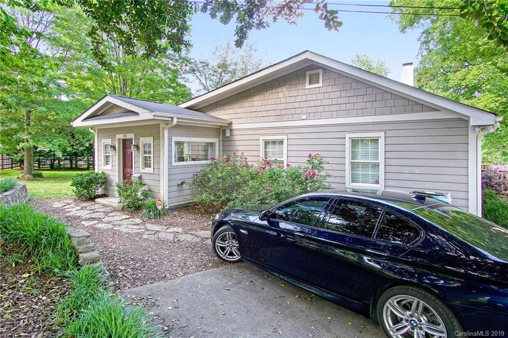 1400 Brook Road Charlotte, NC 28205 - Photo 4 of 47