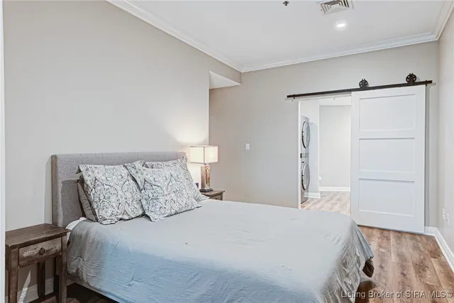 $429,900 | 1 Riverpointe Plaza, Unit 1107, Jeffersonville, IN 47130