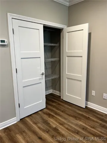 $429,900 | 1 Riverpointe Plaza, Unit 1107, Jeffersonville, IN 47130