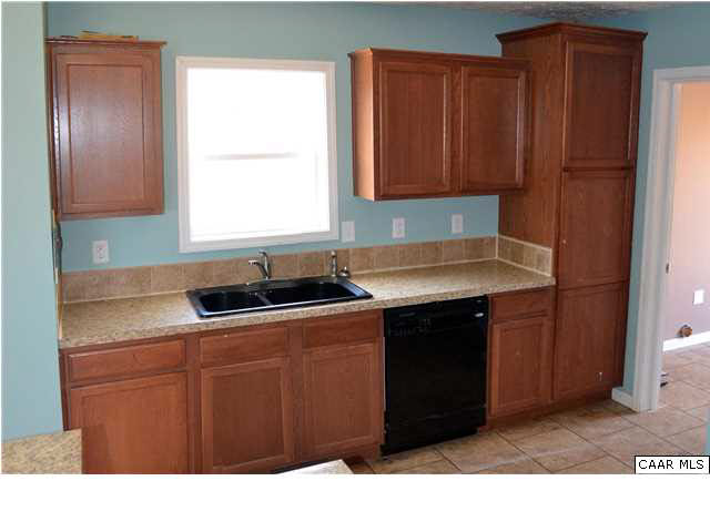 302 Smith Road Madison, VA 22727 - Photo 6 of 18 Gallery Image 6