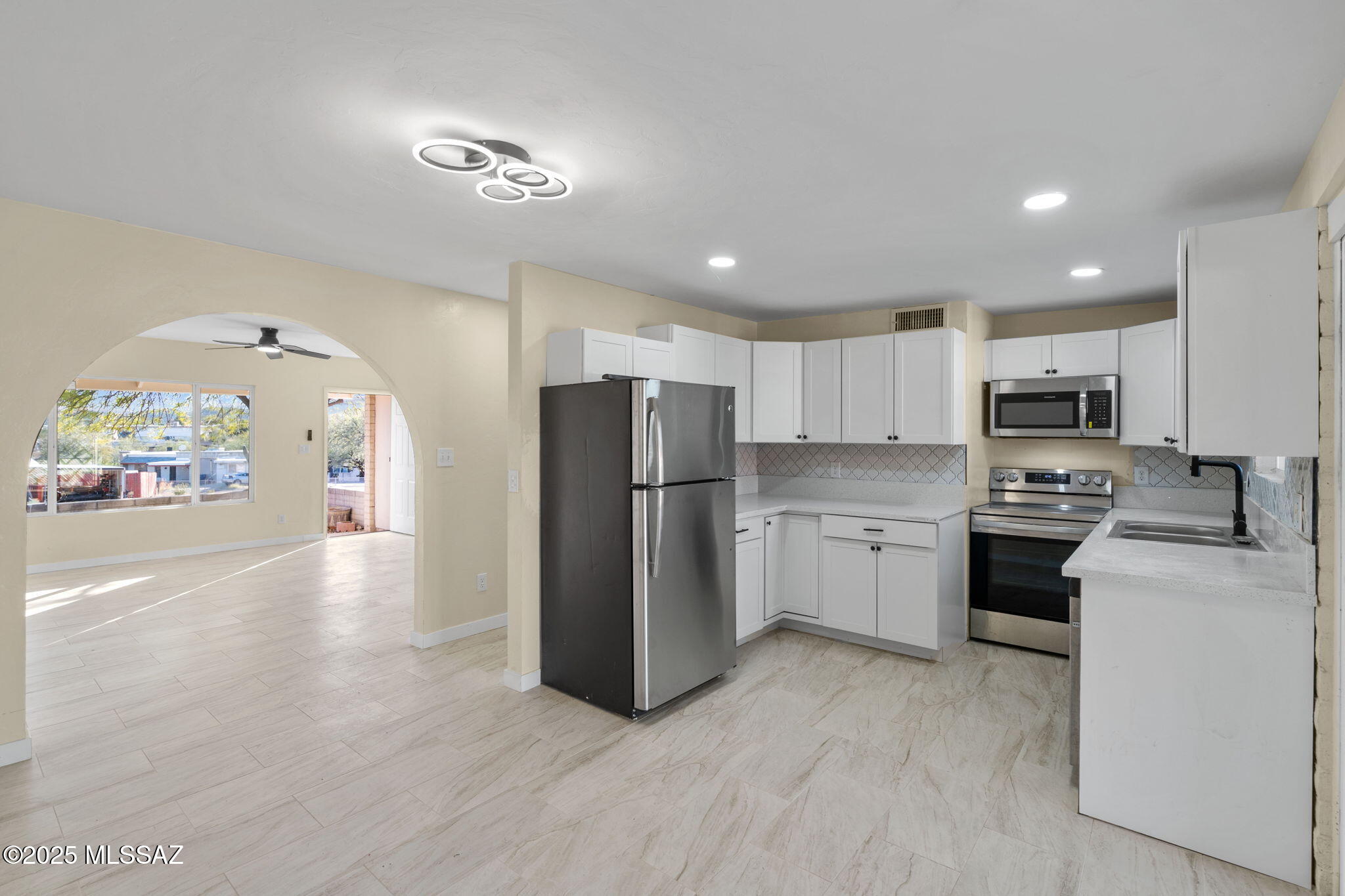 1852 West Caravelle Road Tucson, AZ 85713 - Photo 14 of 29 24-web-or-mls-1852 W Caravelle Rd-66