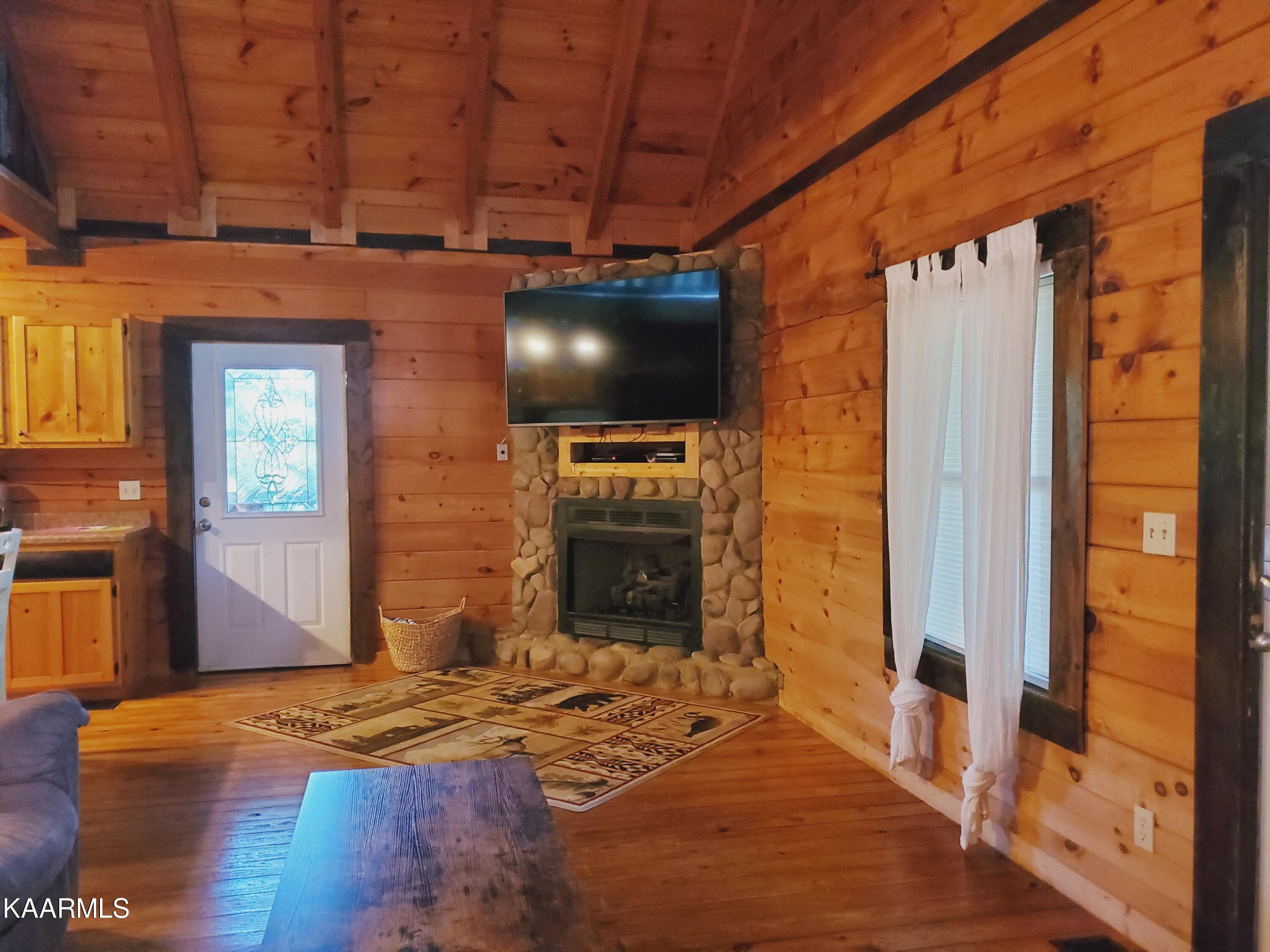 3269 Rubye Road Sevierville, TN 37876 - Photo 9 of 31 20220620_095535