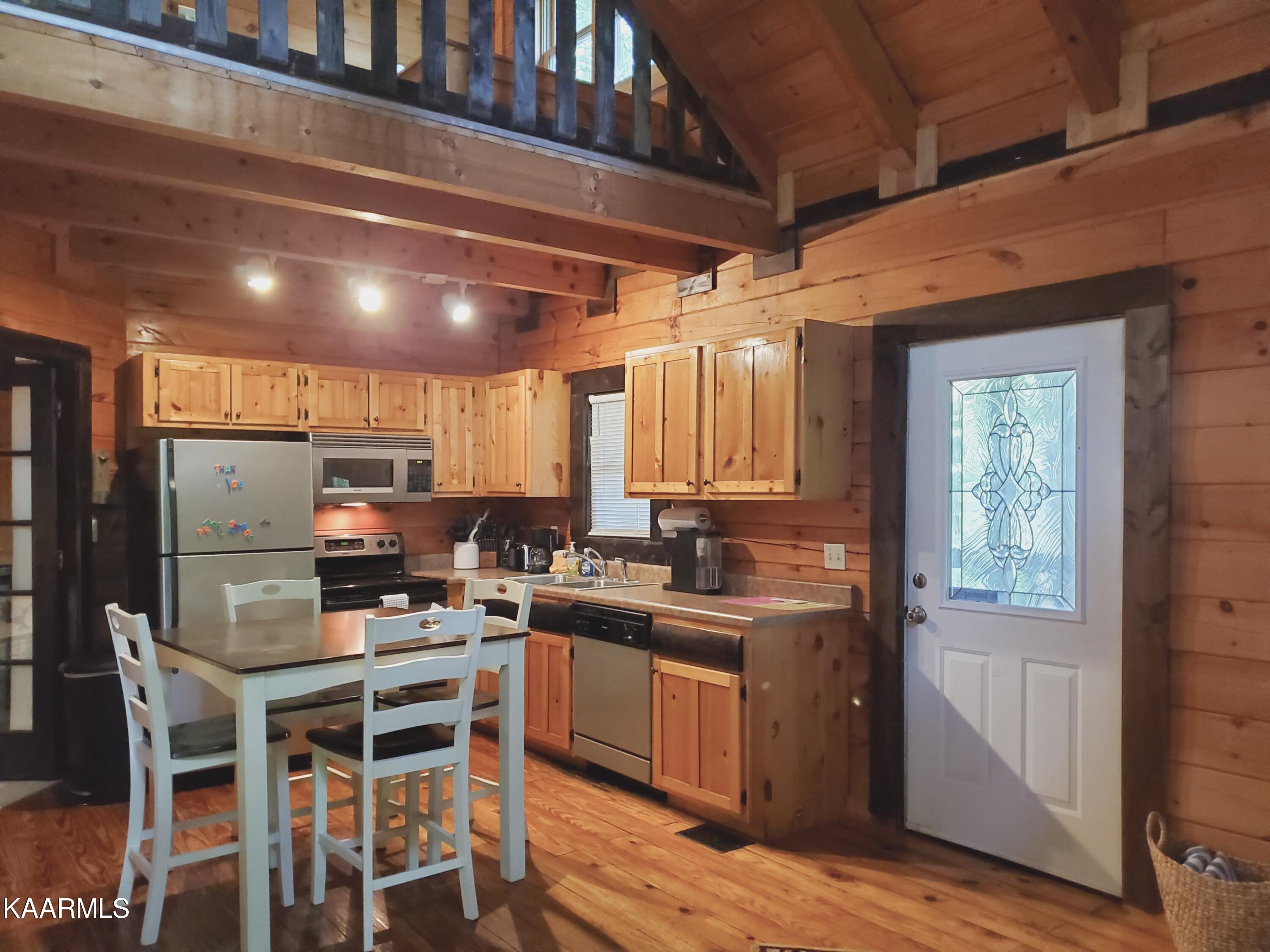 3269 Rubye Road Sevierville, TN 37876 - Photo 10 of 31 20220620_095906