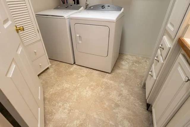 $319,900 | 51 Constitution Way, Dover, NH 03820