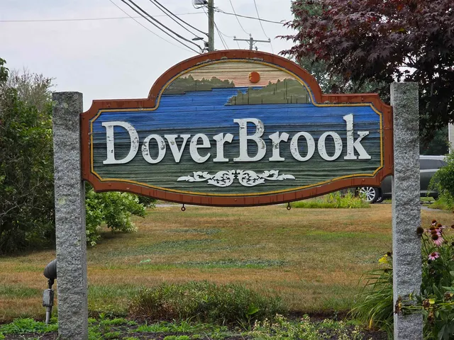 $319,900 | 51 Constitution Way, Dover, NH 03820